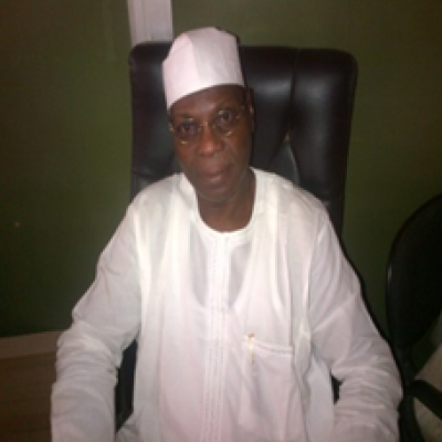 Dr Muslim Idris (FASI, FNMGS)